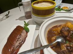 -贝勒爷·酥不腻烤鸭