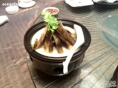 咸鸡煲手剥笋-上海浦东假日酒店