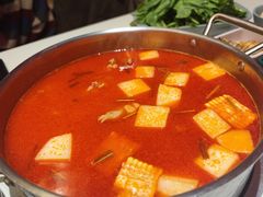 酸汤猪脚锅-小街猪手(团结湖店)