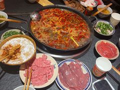 -四小区火锅·巷子里的重庆火锅(花照壁店)