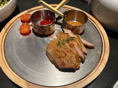 炭烤猪颈肉-小大董·烤鸭(西单大悦城店)