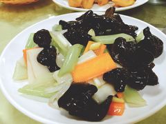 炒四素-华源餐厅·海鲜大排档(日月贝店)