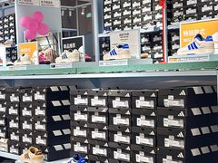 -首创奥特莱斯(西安店)