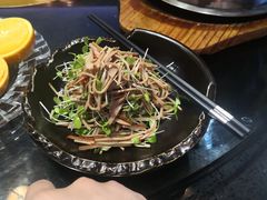 -铜锣湾·有麝自然香(渝北财富中心店)