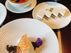 龙井炖奶-杭州西子湖四季酒店·金沙厅