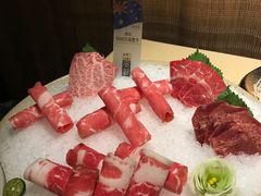 M11澳洲谷饲雪花肥牛-余欢领鲜火锅(新街口店)