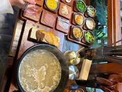 -银米·云南传统过桥米线(双廊黑金冠店)