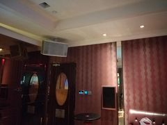 -乐界KTV(虹桥中心店)
