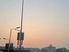 -雅斯特国际(广州白云火车站聚龙地铁站店)