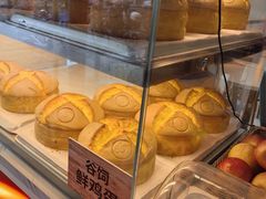 -85度C(生甜甜圈研究工坊·上海松江人民北路店)