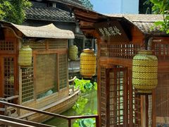 -绿茶餐厅(龙井船宴· 品牌总店)