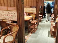 -东巴婆婆云南鱼豆花火锅(大东门店)
