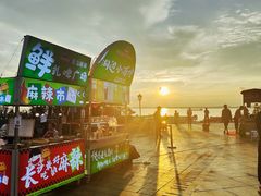 -巴陵广场