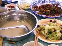 -胡世羊肉汤(南街店)