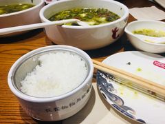 -渝是乎川渝小炒(新世界百货望京店)