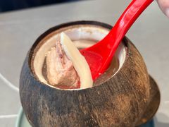 原汁椰子鸡炖老鸡-先记烧鹅王·本地粤菜(福永店)