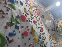 -龙景攀岩(海峡世茂广场店)