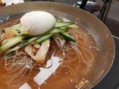 -许哥东北烧烤·铁丳烤串·宫后夹肉(繁花中心店)