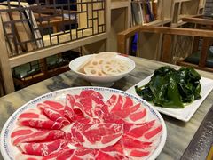 -月满大江火锅(总府路店)