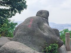 -灵岩山风景区