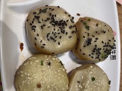 -小杨生煎(白玉兰广场店)