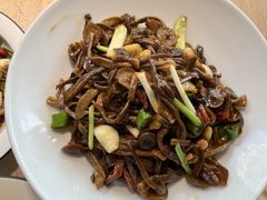 砂锅鹿茸菌-味莊·青岛菜(云霄路店)