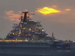 -泰达航母主题公园