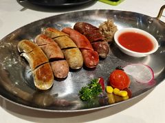 俄罗斯煎肠拼盘-马克西姆西餐厅旗舰店