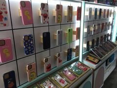 -爱畅享华为苹果手机维修服务(虹口龙之梦店)