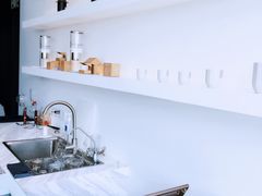 -UNI UNI(环亚凯瑟琳店)