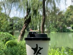 -法桐蛋糕·手作面包(万达公馆店)