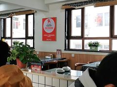 大堂-八两八金·莱芜特色炒鸡(市南漳浦路店)
