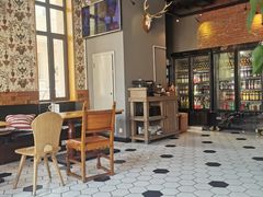 -LENBACH兰巴赫西餐啤酒坊(大连东港店)