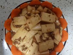 -爱的果实月嫂育婴师(世纪东方店)