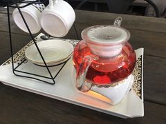 -怪兽咖啡 Monster Cafe