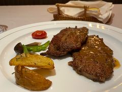 -戈雅法餐厅(世界城广场店)