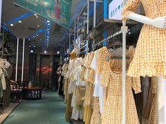 -美丽衣橱(春熙路店)