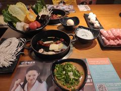 -呷哺呷哺 黄金牧场 (盛世天骄店)