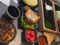-湊湊火锅·茶憩(南京万象天地店)