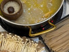-朴小妹人参鸡汤火锅(长白山万达店)