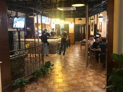 大堂-麦落精酿啤酒餐吧(先农大院店)