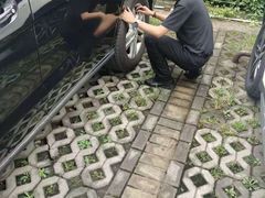 -奔驰上海利星(七宝店)