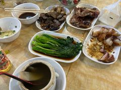 -香辉食馆(新兴路店)