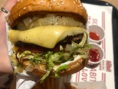 -The Habit Burger Grill 哈比特汉堡(复兴soho店)