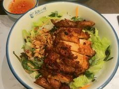 香茅烤鸡肉捞檬粉-美奈小馆·越南料理(中航城君尚购物中心店)