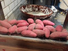 -八一路好吃街(雨田商务大厦店)