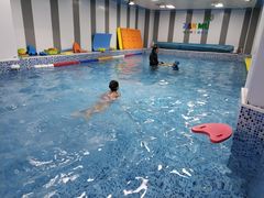 -楠木种子游泳馆(李沧万达店)