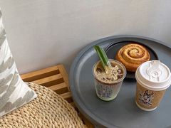 -red donkey coffee