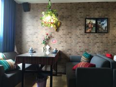 卡座-忘忧草融合私房菜(红鼎国际店)