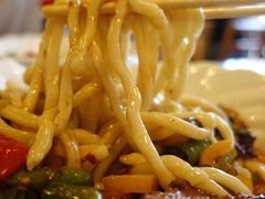 茄子肉丁小公鸡双拼拌面-文三里屯面馆(三里屯店)